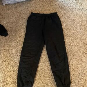 Men’s black sweatpants